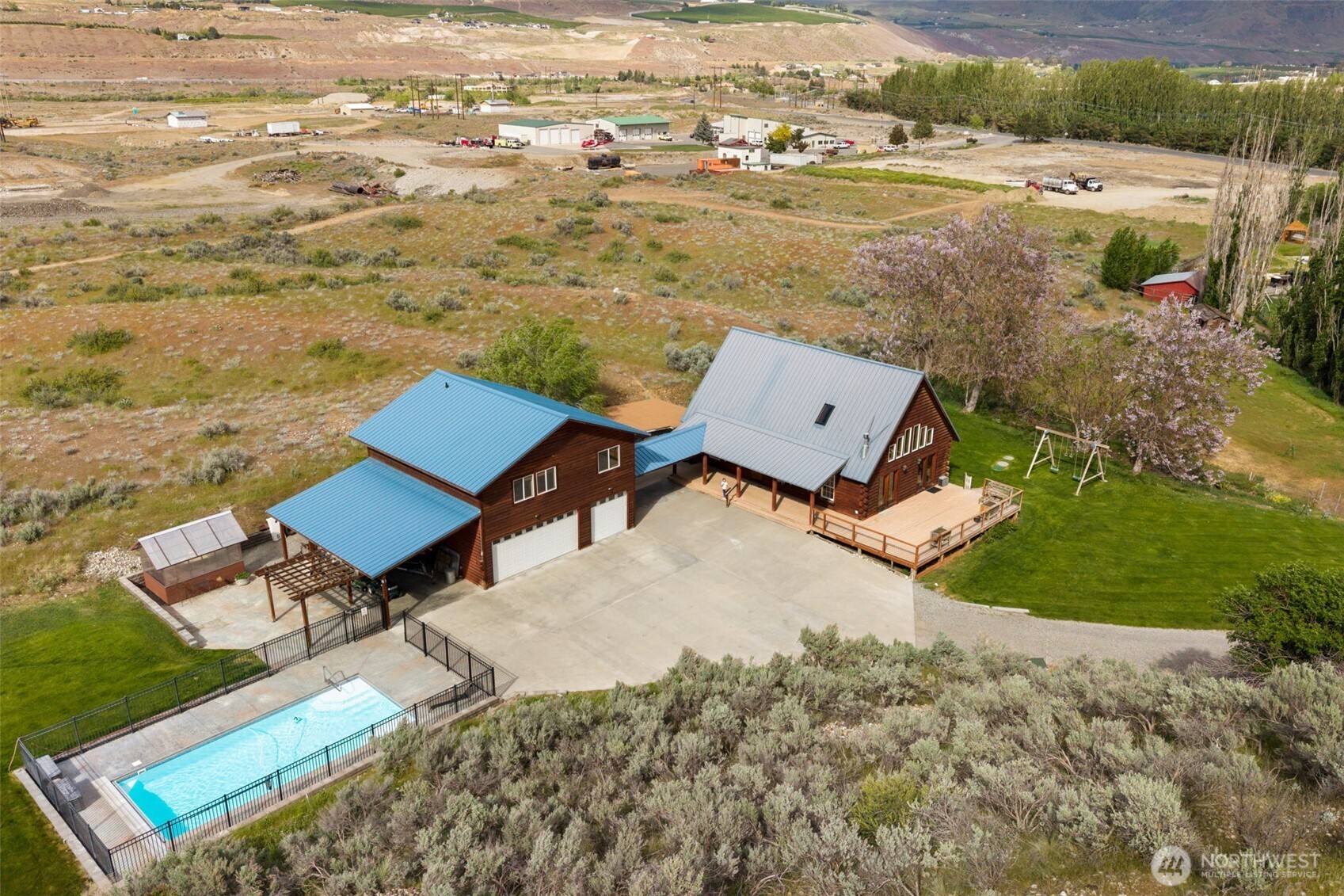 134 Thorburn Ln Unit  Malaga WA 98828