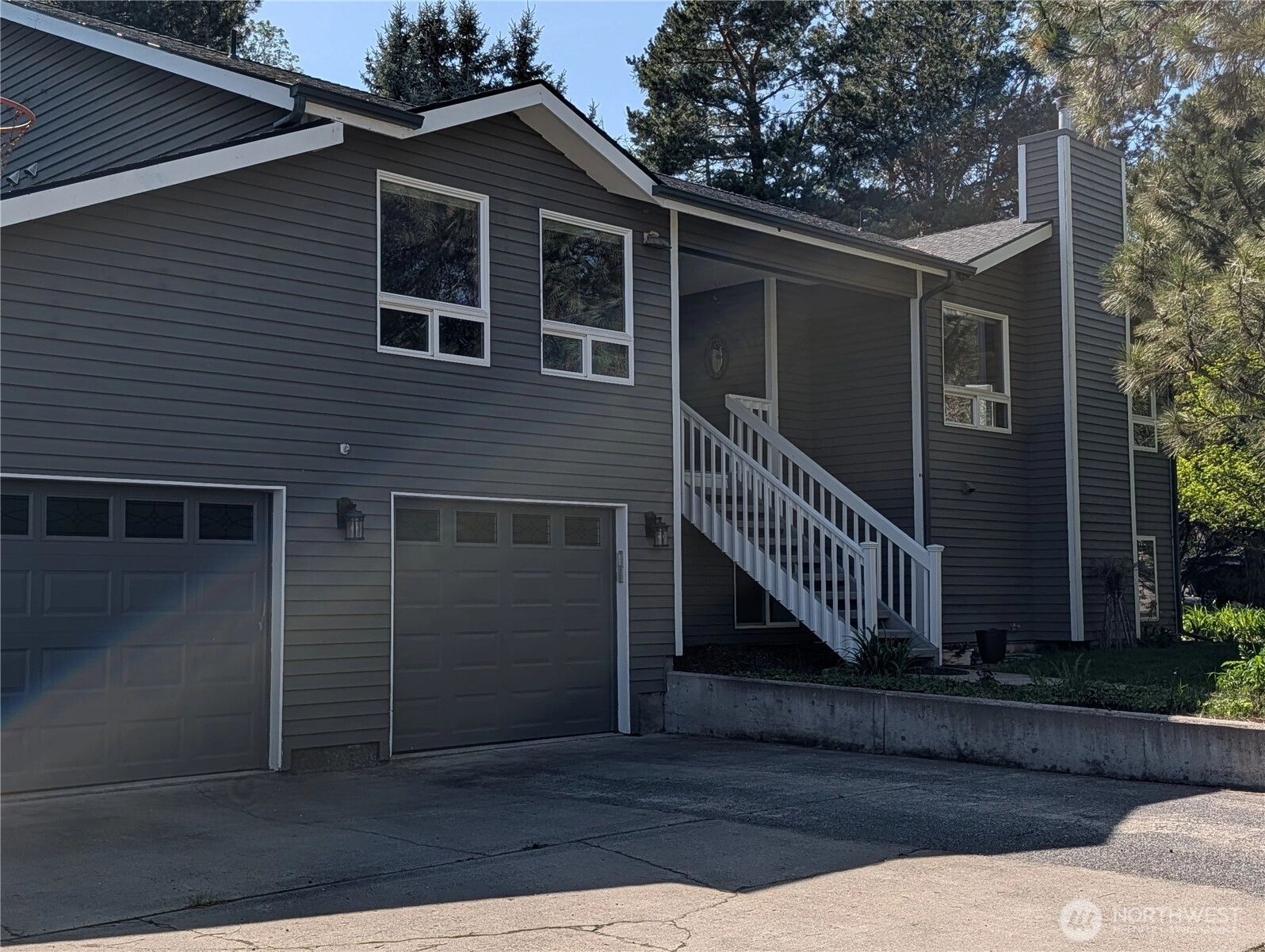 795 SE Greenhill Rd Pullman WA 99163