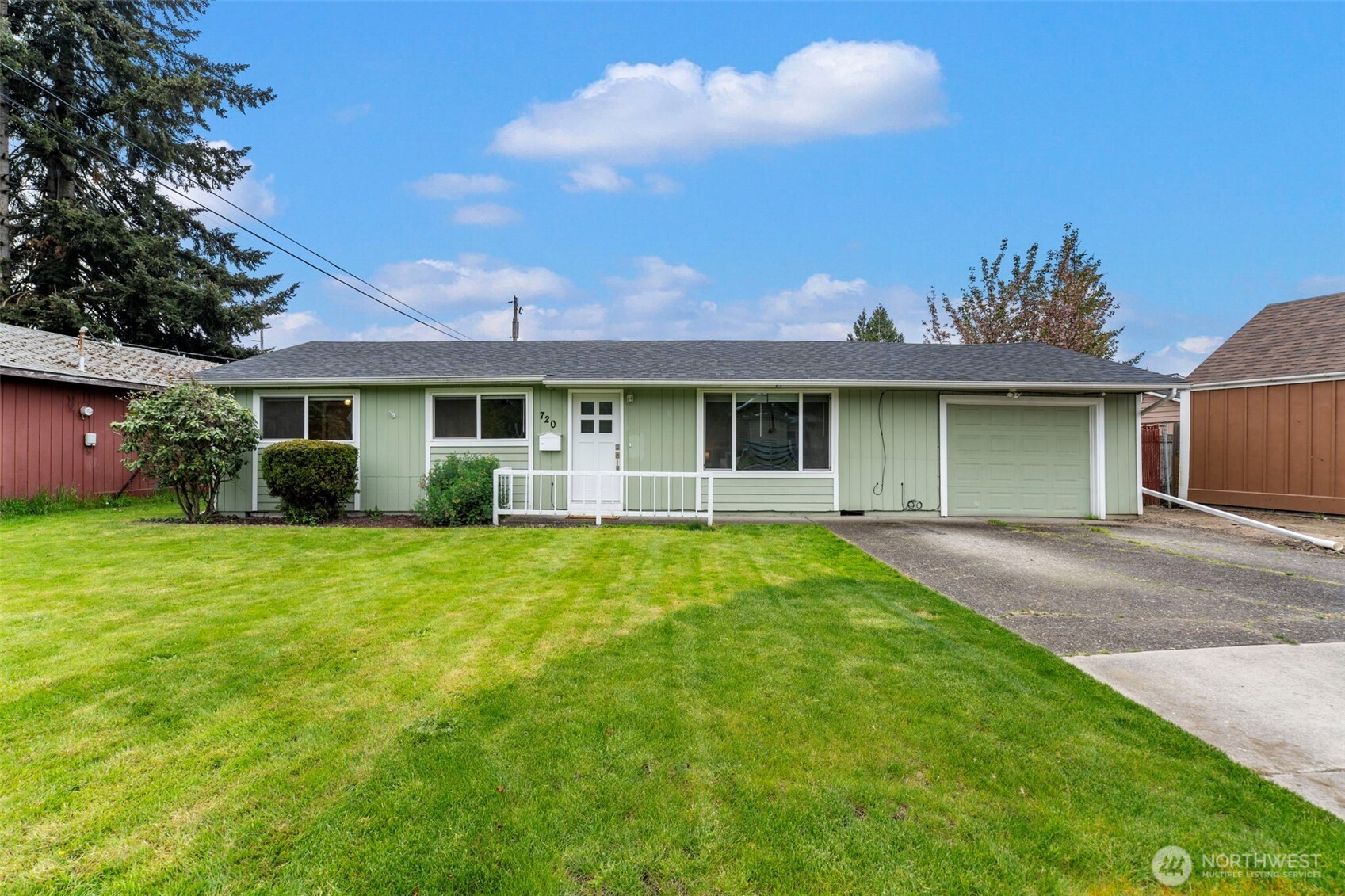 720 32nd Ave Longview WA 98632