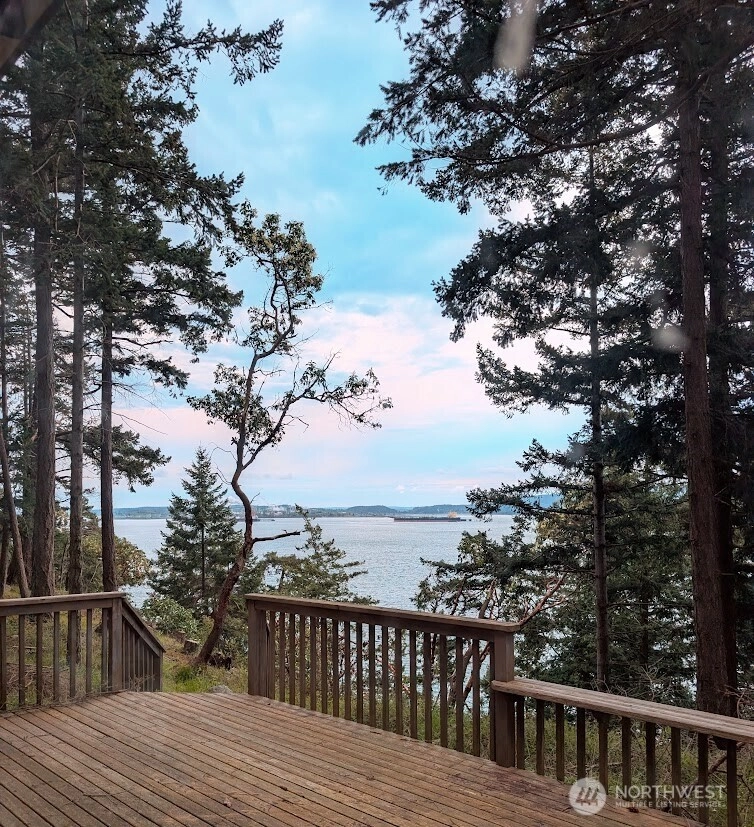 7537 Holiday Blvd Unit  Guemes Island WA 98221