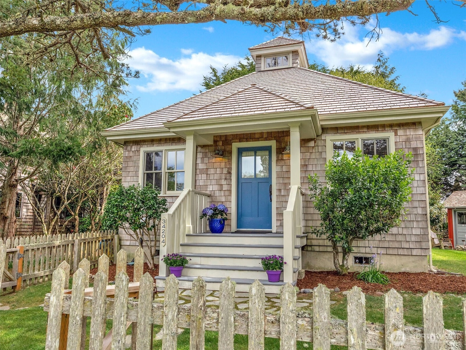 34204 Territory Rd Unit  Oysterville WA 98641