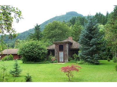 7609 Kendall Rd Kendall WA 98266