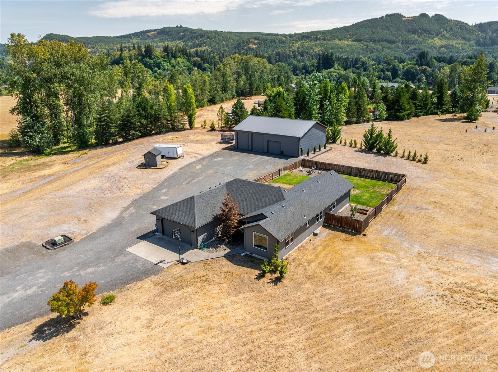 195 Bay Point Dr Castle Rock WA 98611