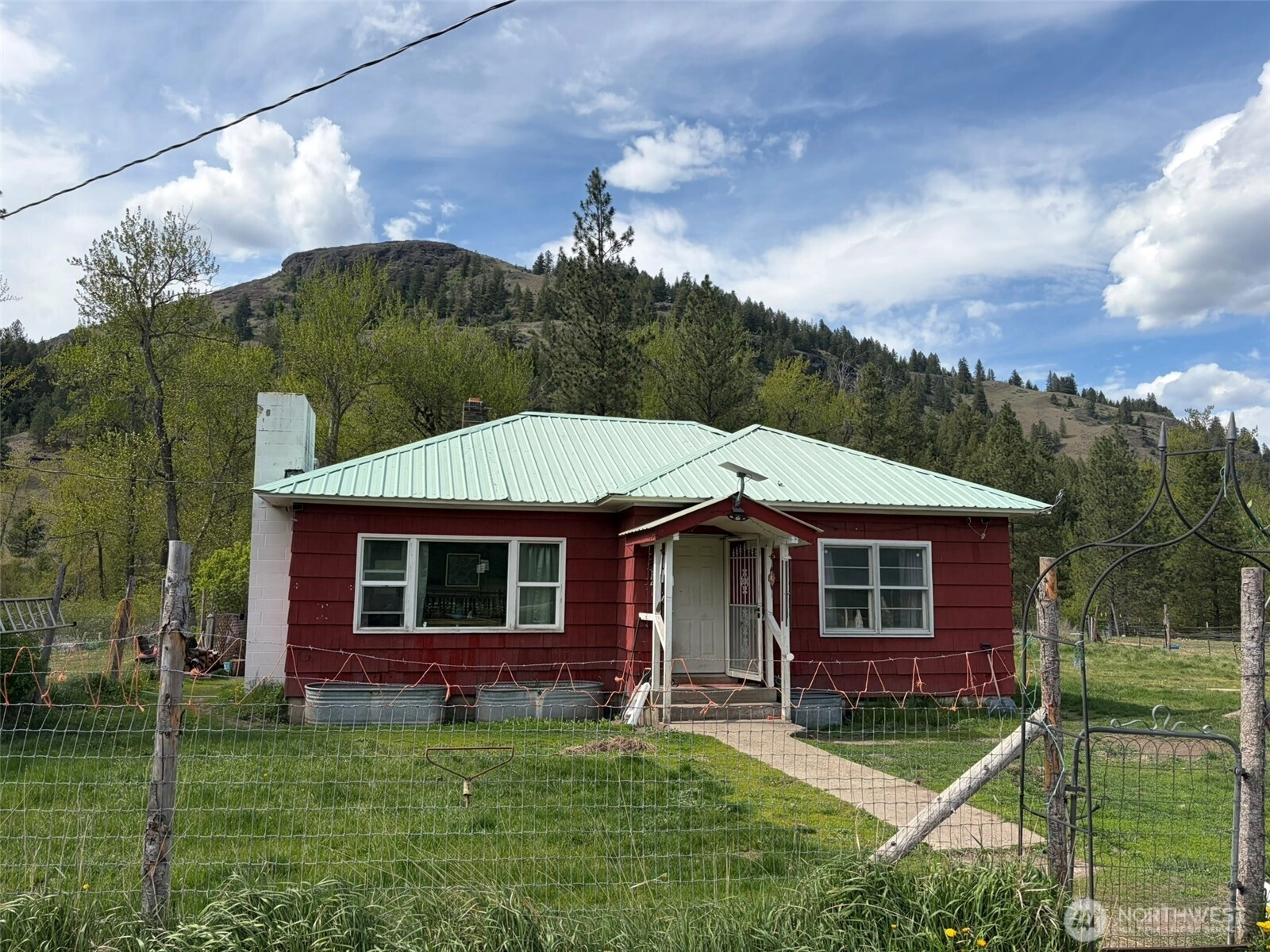 17525 Highway 21 N Malo WA 99150
