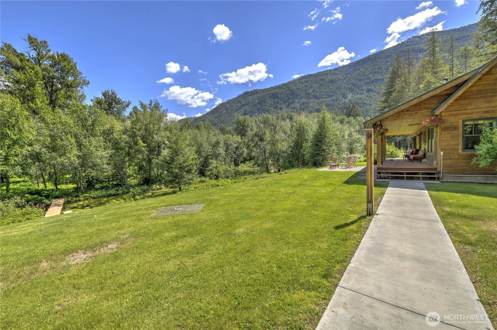 19 Two Rivers Rd Mazama WA 98833