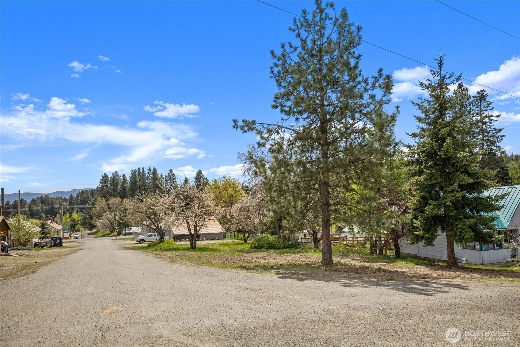 4 XX W Alaska Ave Unit  Roslyn WA 98941