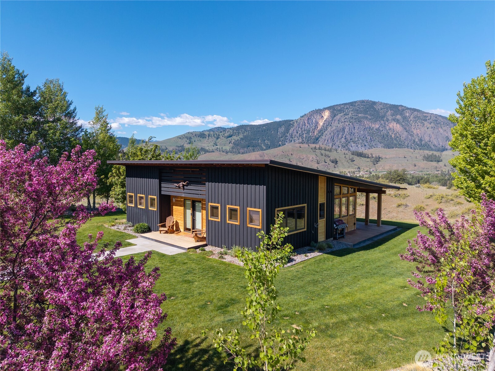 48 Thurlow Rd Twisp WA 98856