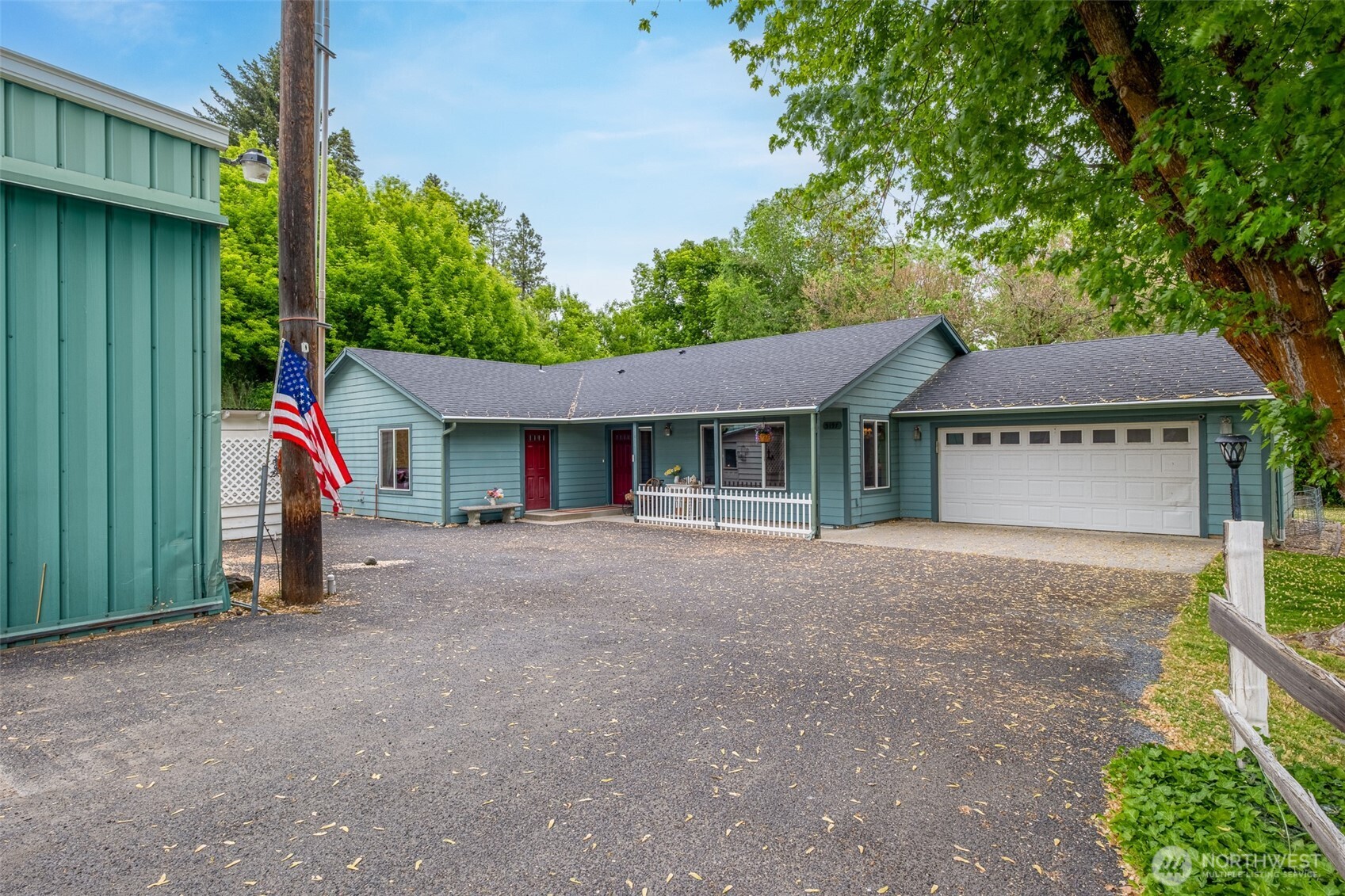 5197 Regan Rd Cashmere WA 98815