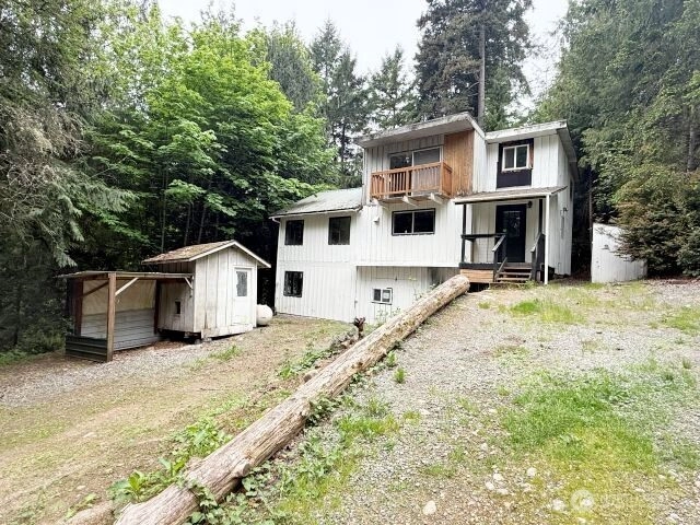 110 Trailwood Dr Brinnon WA 98320