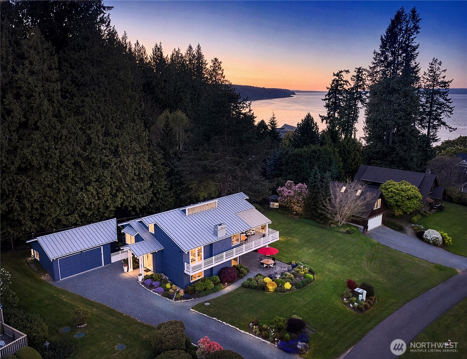 4654 Strawbridge Ln Langley WA 98260