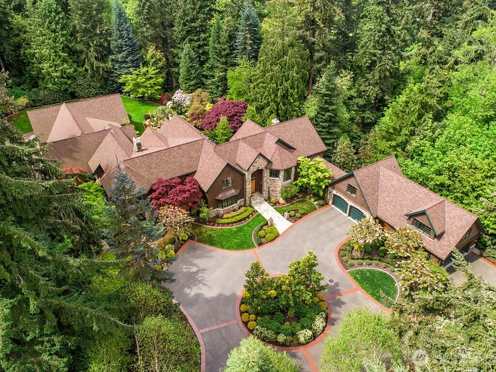11211 Wachusett Rd Unit  Woodway WA 98020