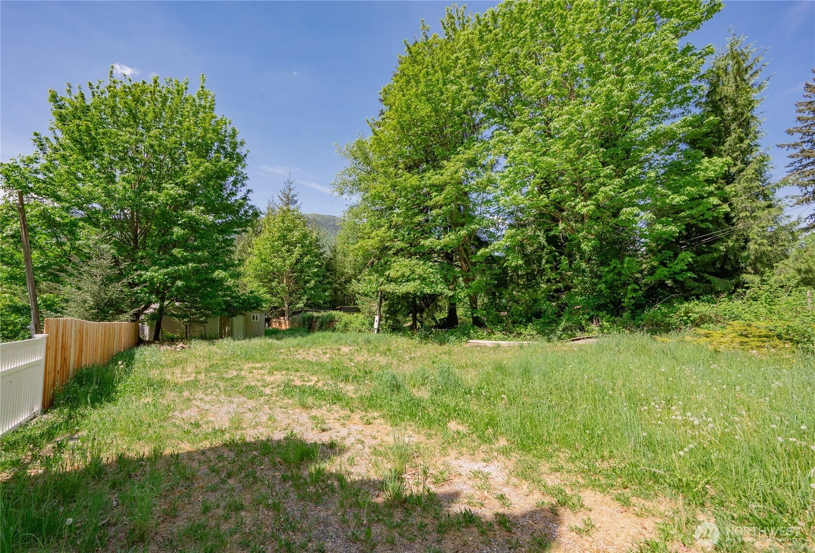 7945 Santa Fe Trail Maple Falls WA 98266