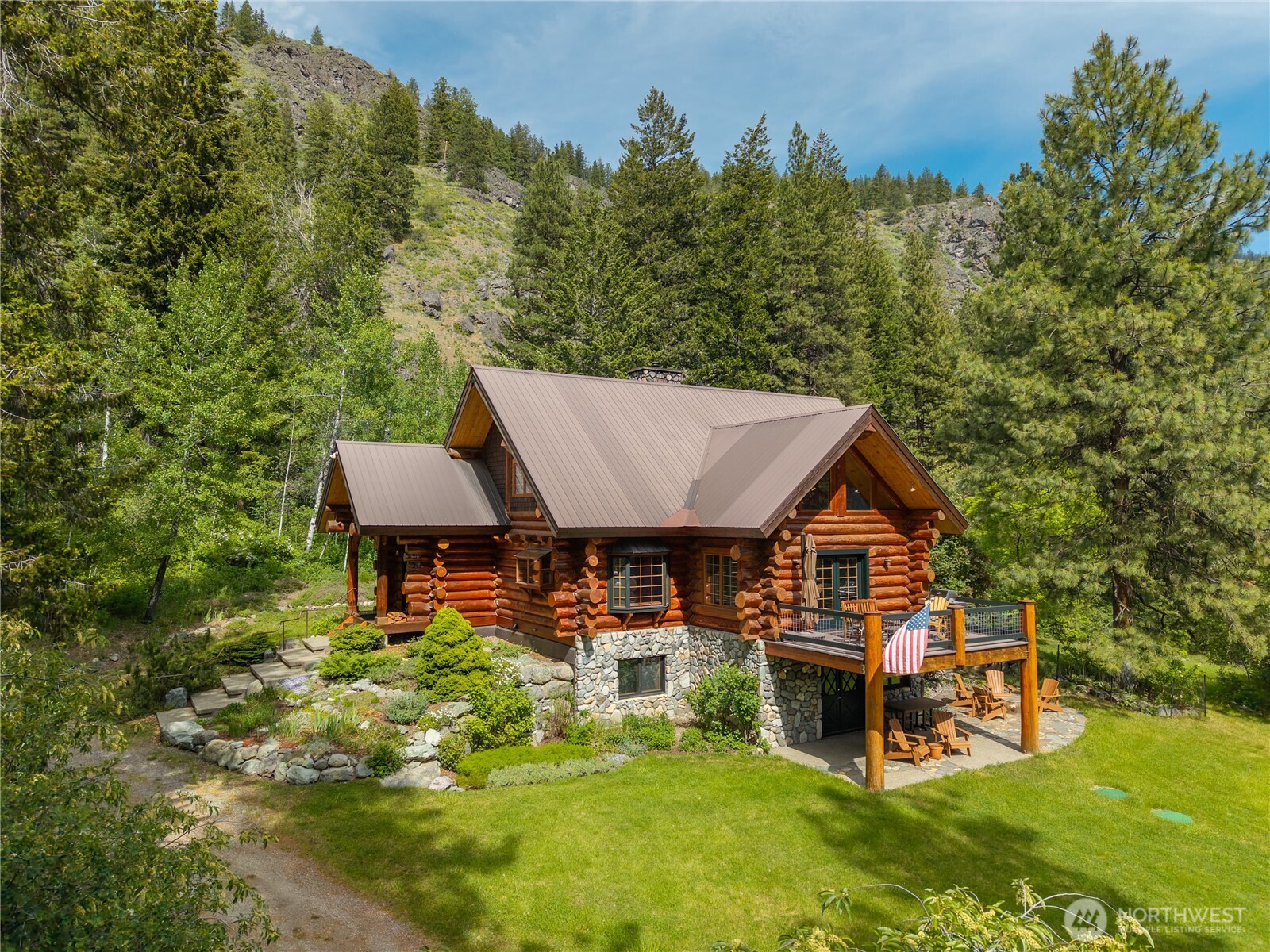 116 Lost River Rd Mazama WA 98833