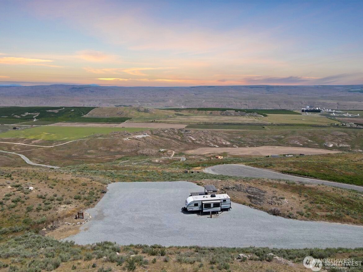 13 Little Spur Ln Brewster WA 98812