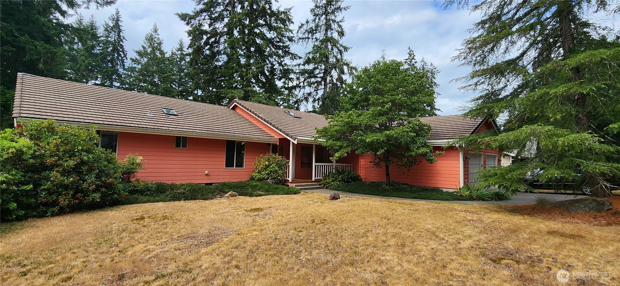 130 E Lakeland Way Allyn WA 98524