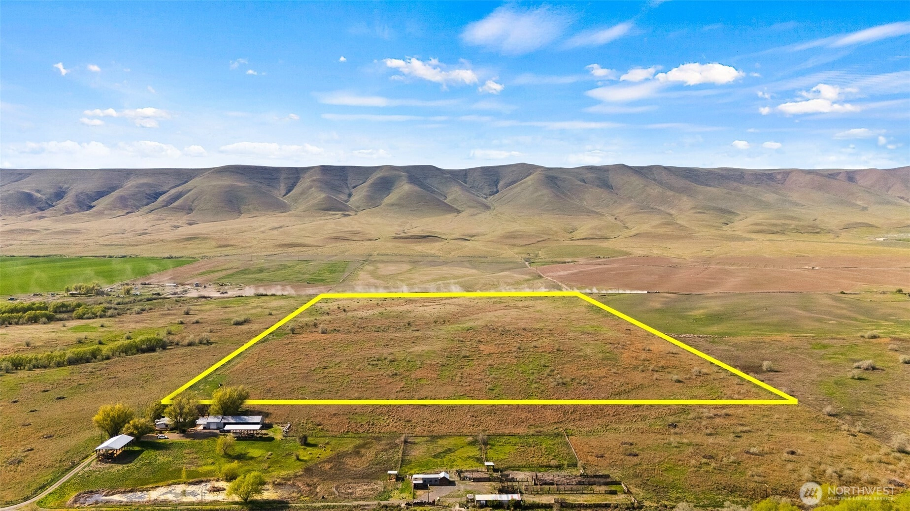 3500 Island Rd Unit South Unit South White Swan WA 98952