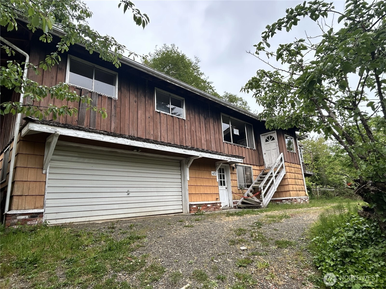 415 Adams St Hoquiam WA 98550