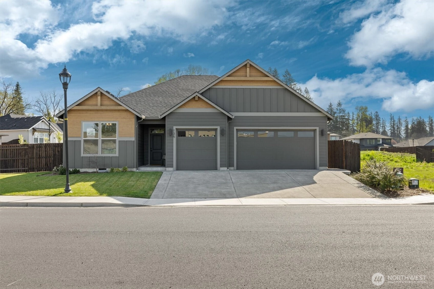 135 SE Airedale Ave Unit  La Center WA 98629
