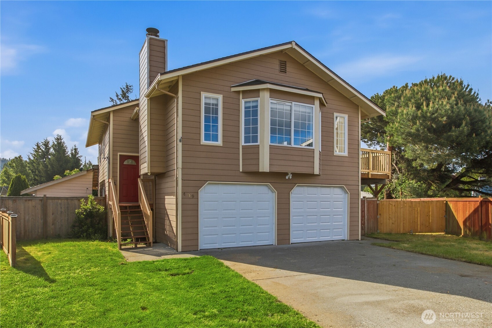 439 Hawthorne Ave S Pacific WA 98047