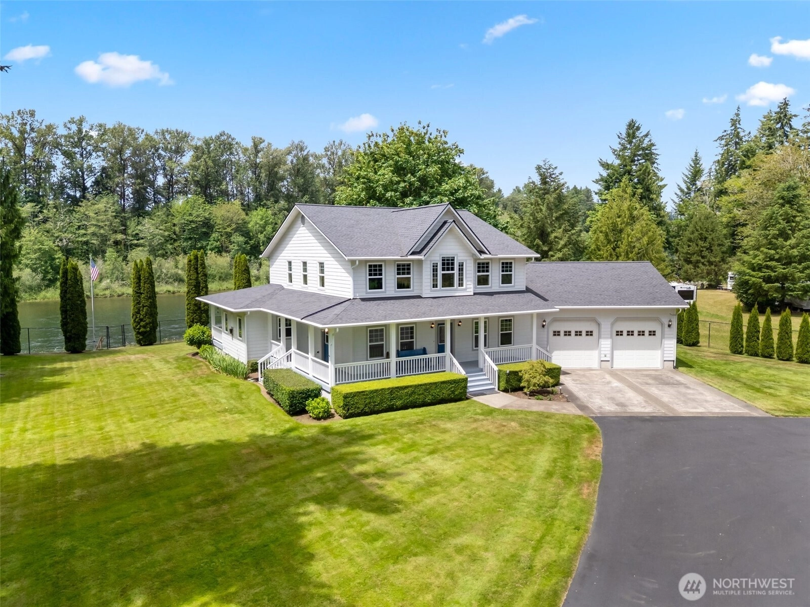 253 Green Water Dr Toledo WA 98591