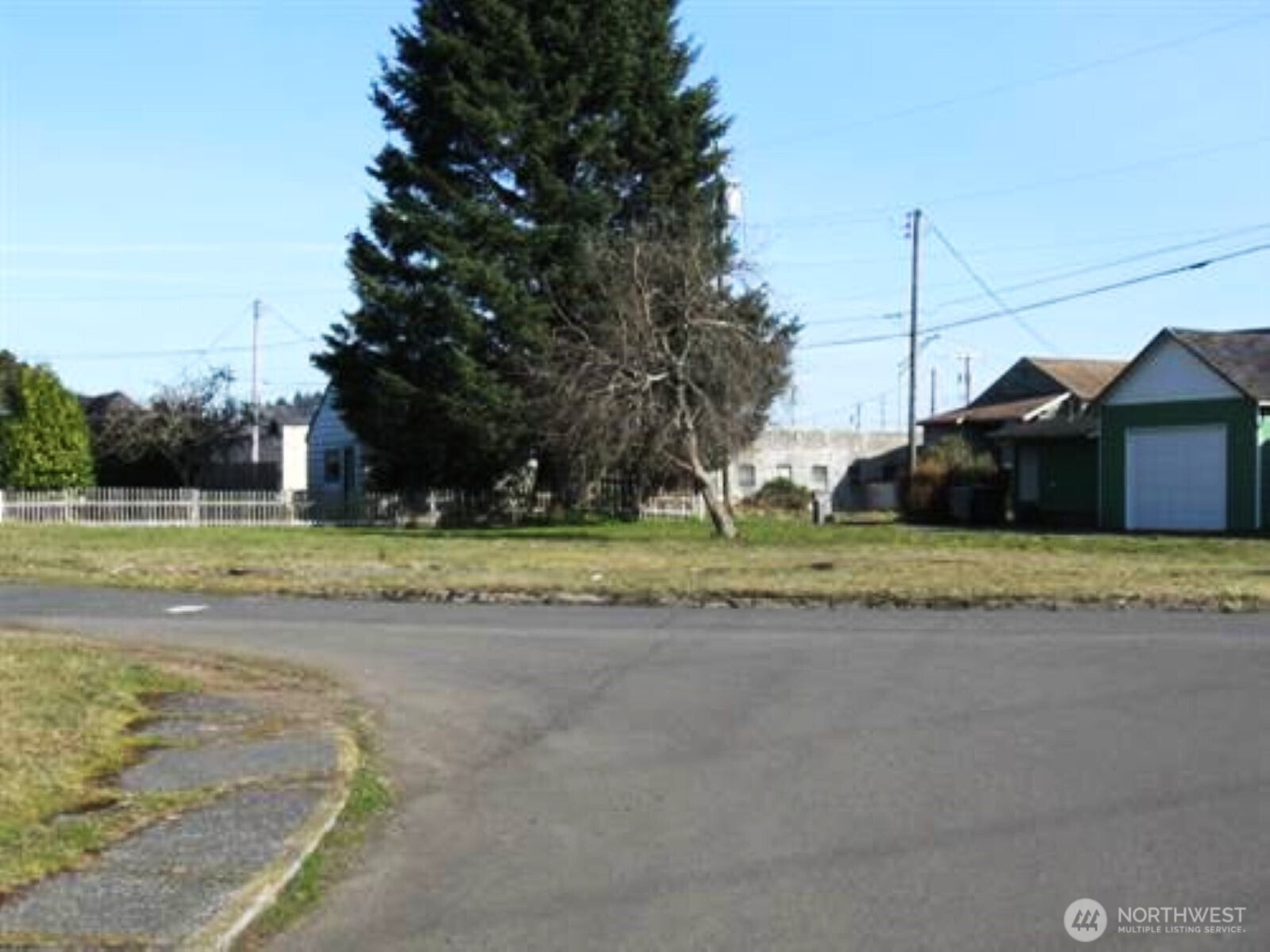 418 N Division St Aberdeen WA 98520