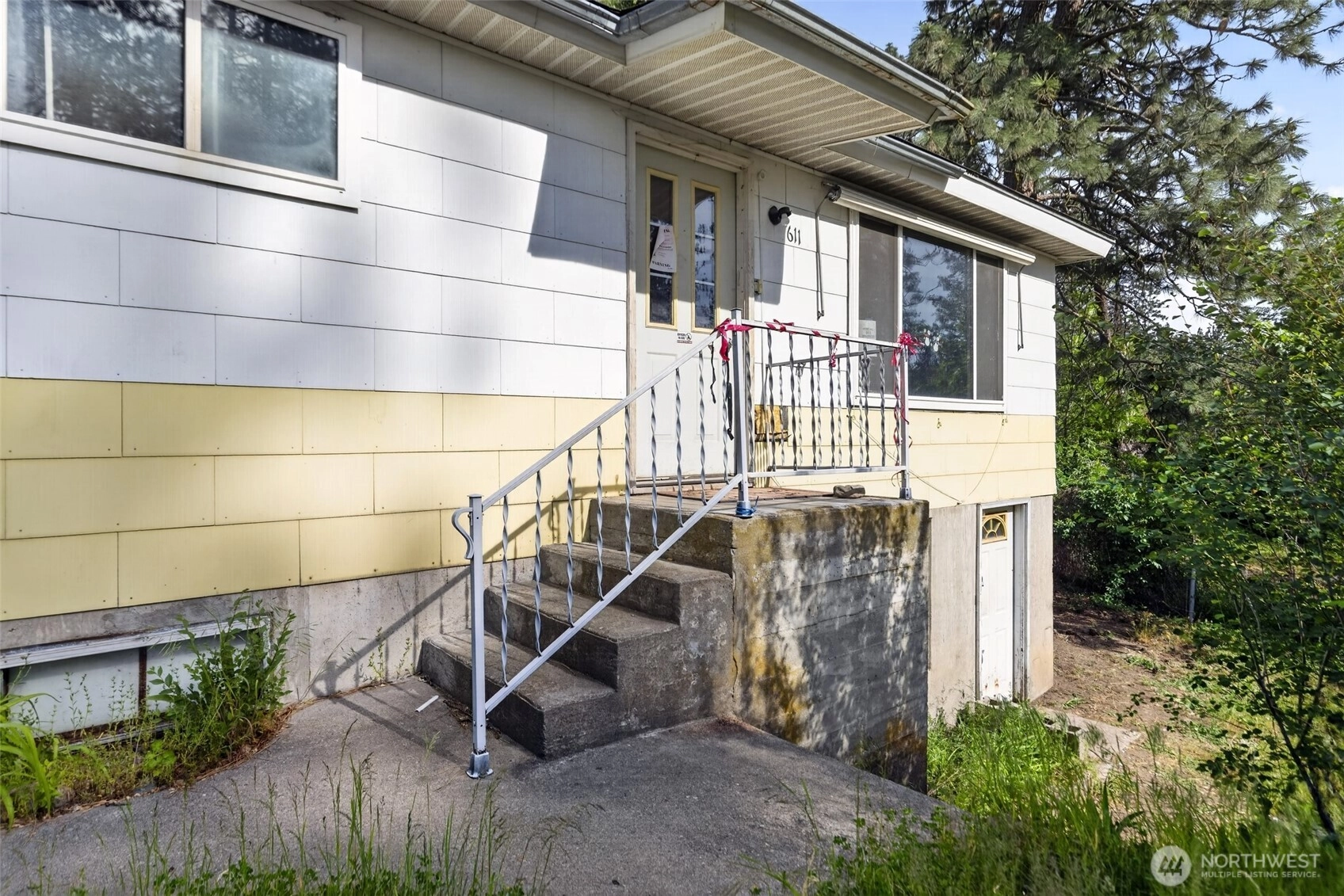 611 S Farr Rd Spokane WA 99206