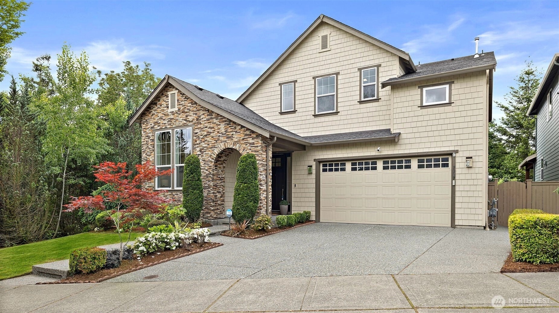 9327 Satterlee Ave SE Snoqualmie WA 98065