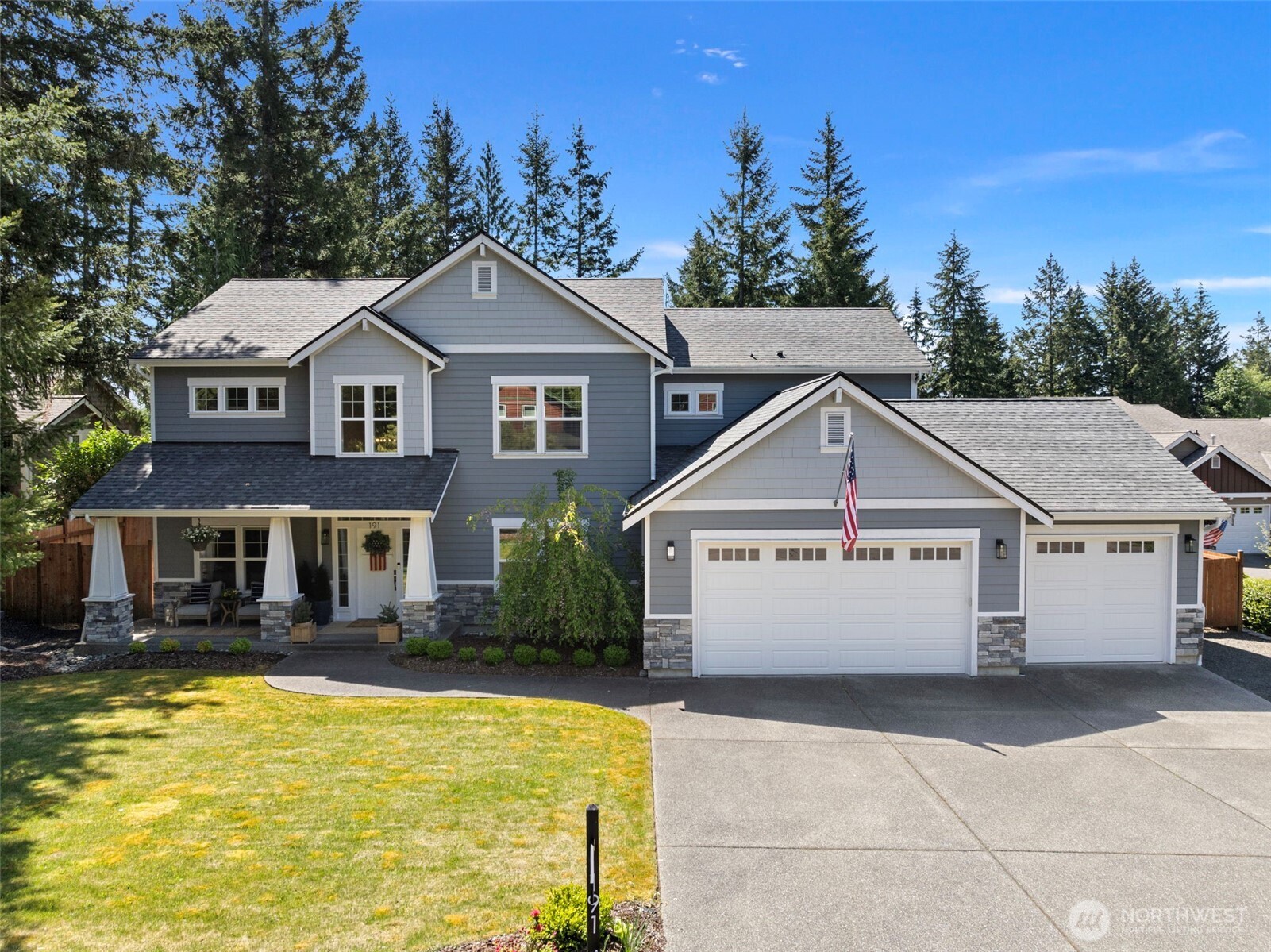 191 E Sterling Dr Allyn WA 98524