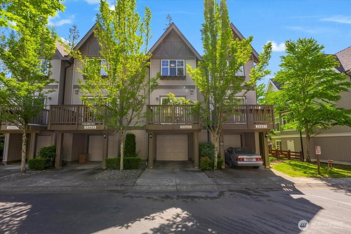 22653 Alder Crest Ln Redmond WA 98053