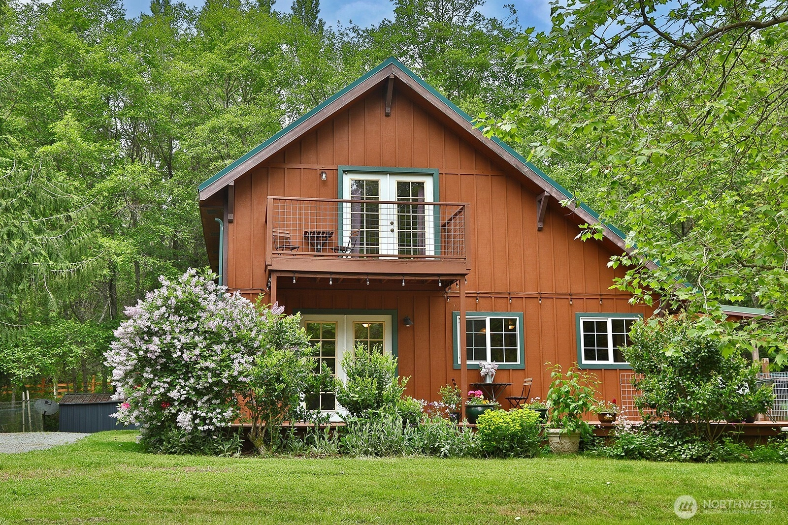 6939 Old Wagon Rd Clinton WA 98236