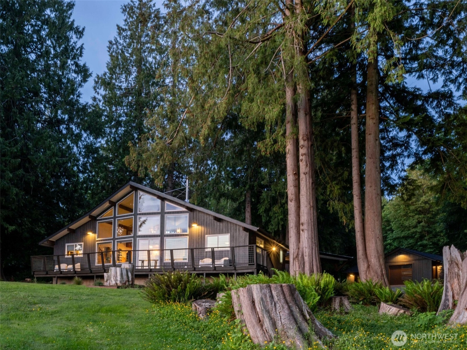 5915 Cedar Dr Bow WA 98232