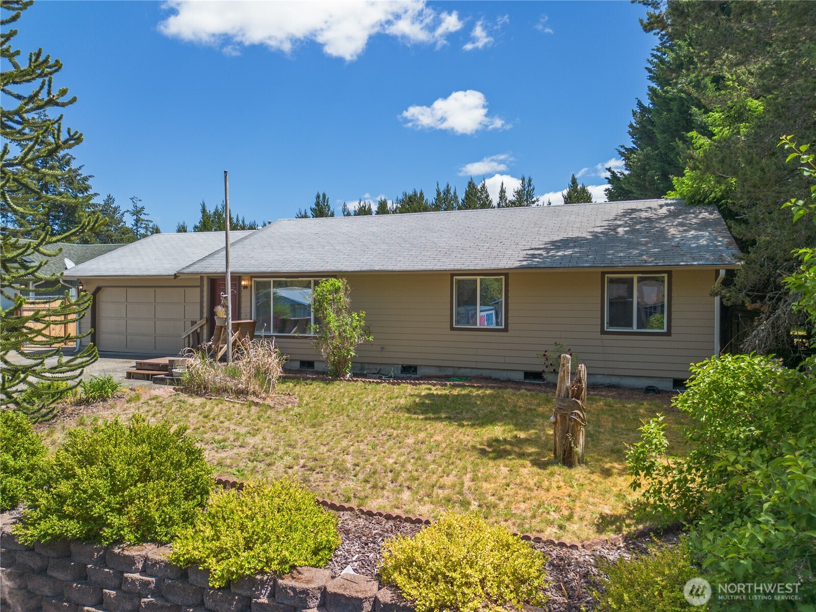 70 E Sycamore Pl Unit  Shelton WA 98584