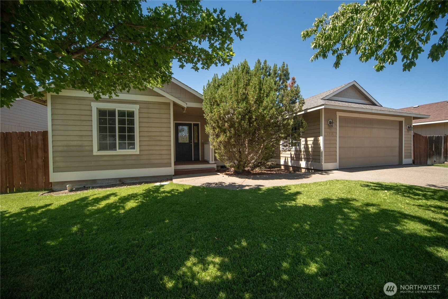 1715 N Bridgewood Ln Unit  Ellensburg WA 98926