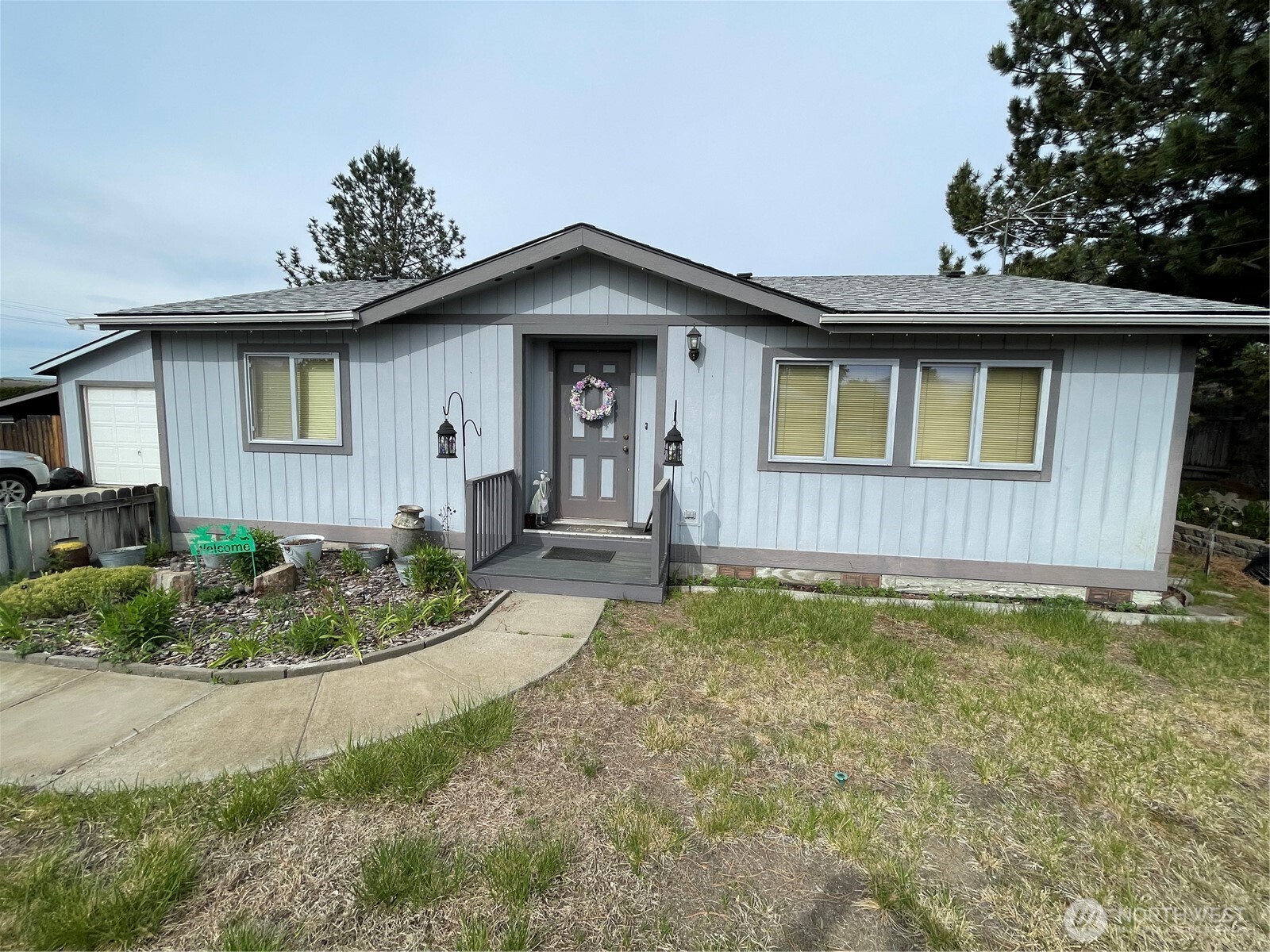 3 Sand Flat Rd Omak WA 98841
