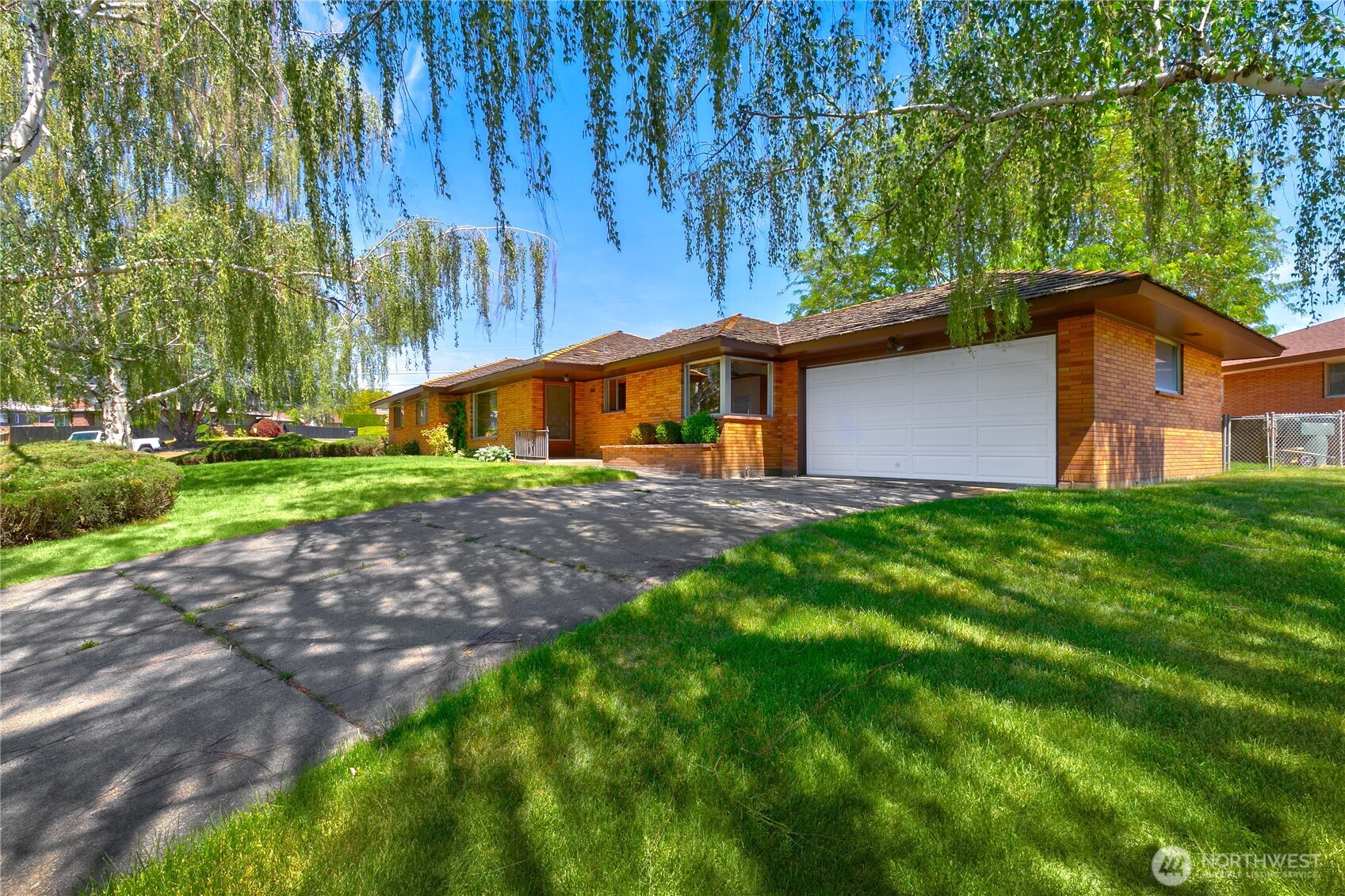 4809 Douglas Dr Yakima WA 98902