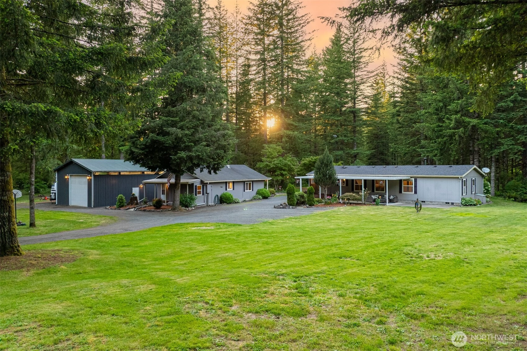 180 Sassys Creek Rd Ariel WA 97603