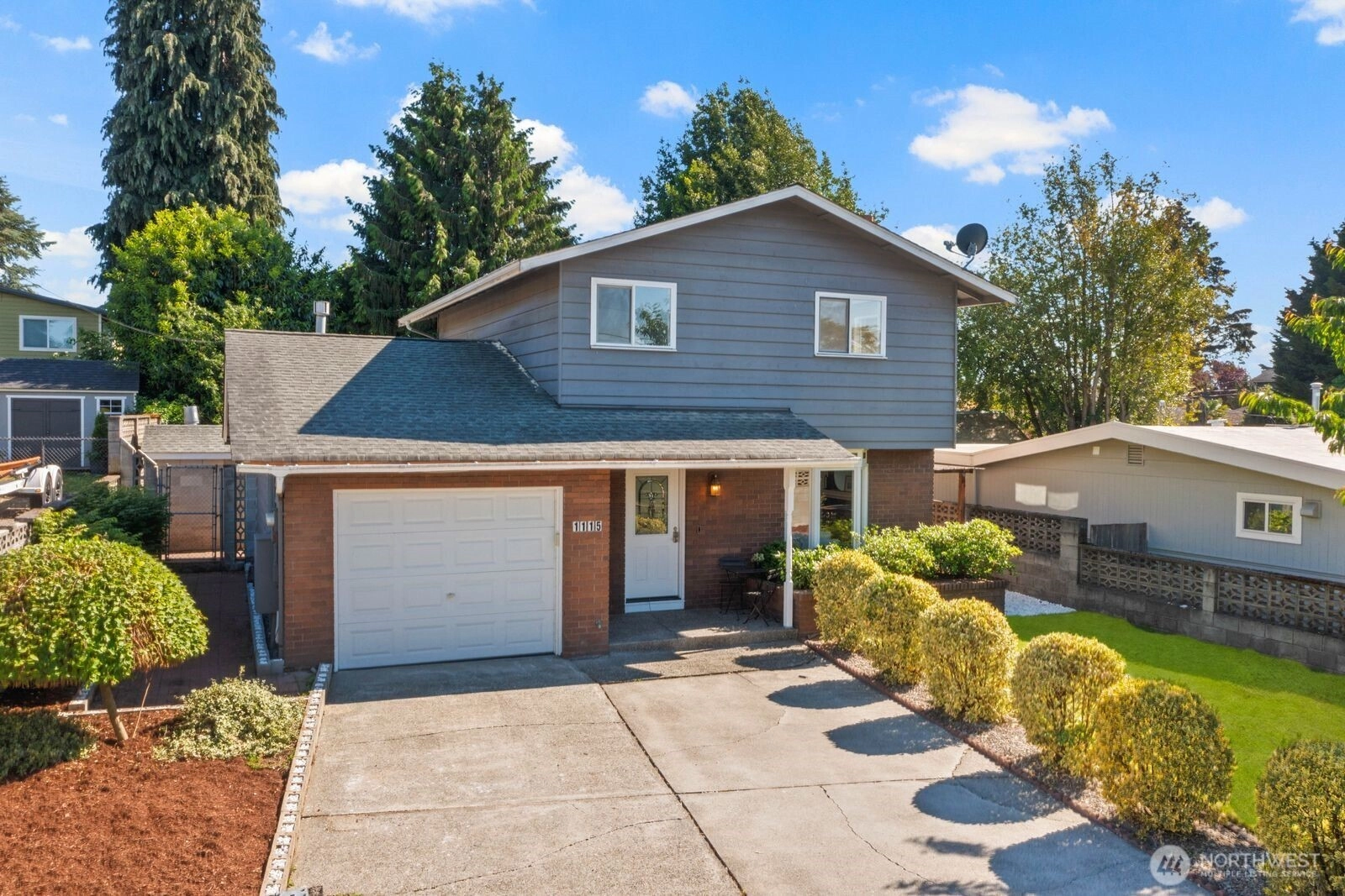 1115 N 30th St Renton WA 98056