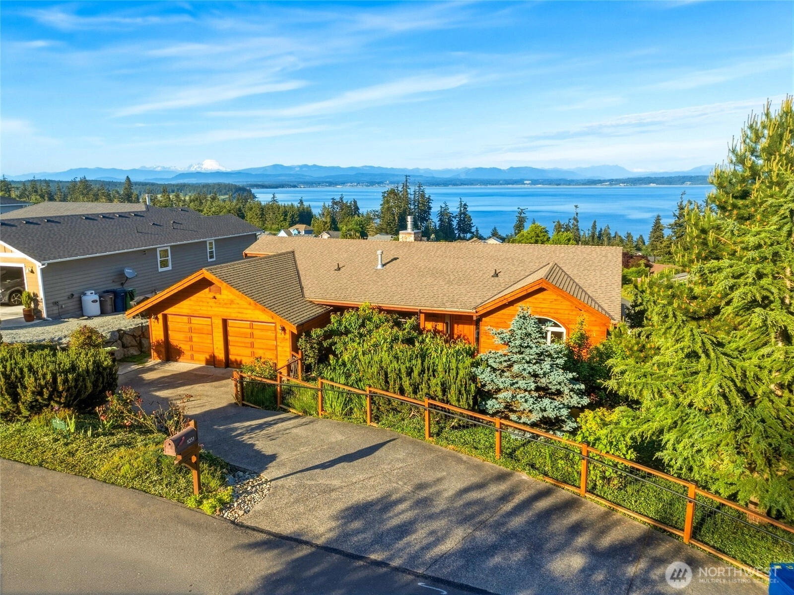 1051 Lightning Way Unit  Camano Island WA 98282
