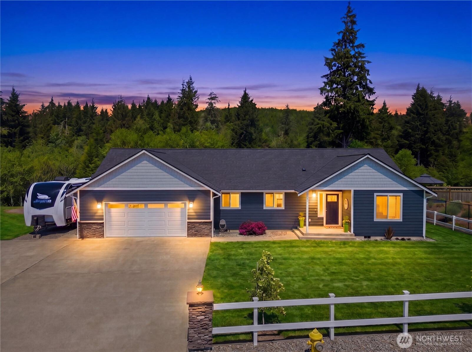 40 Sand Trap Ln Aberdeen WA 98520