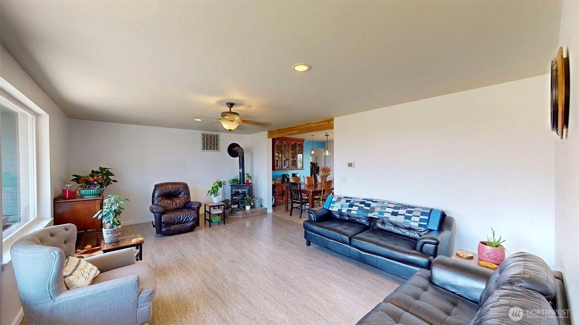 1073 Old Hwy 97 Brewster WA 98812