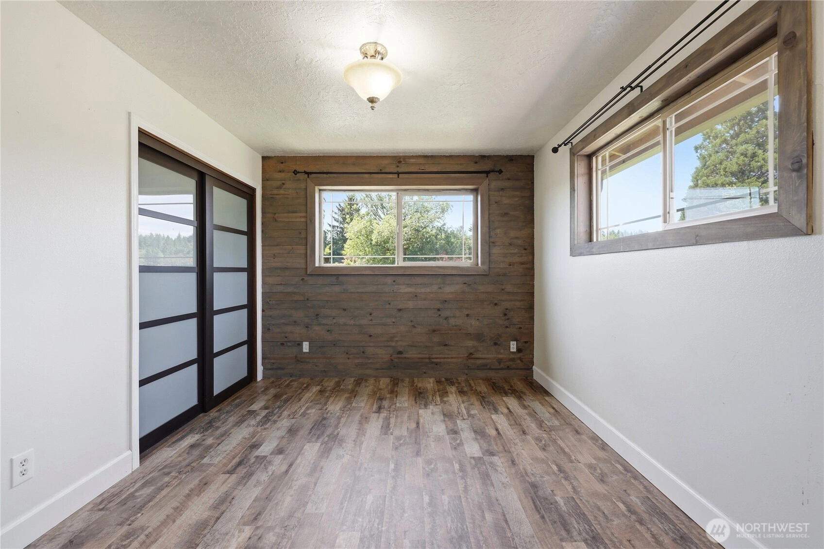 102 Sherwood Ln Castle Rock WA 98611