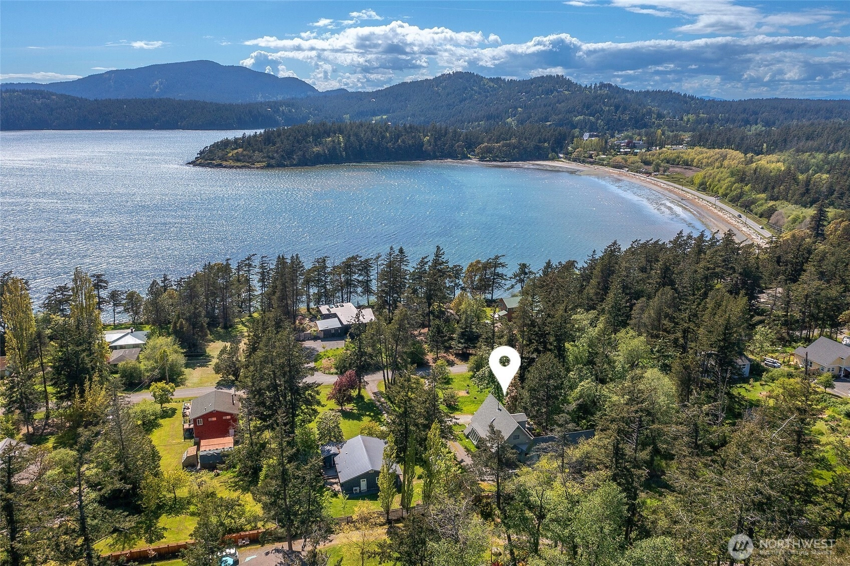 127 Montgomery Ln Unit  Orcas Island WA 98245