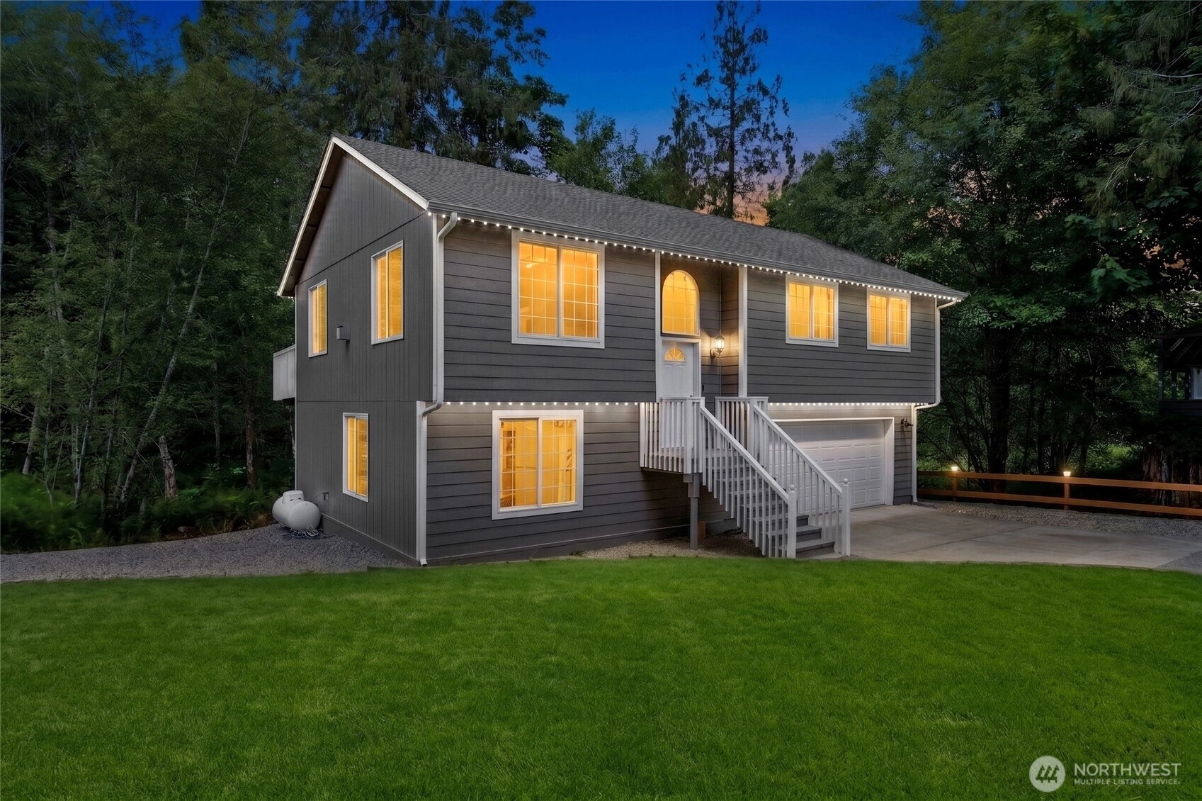 20 SE Fuschia Ave Shelton WA 98584