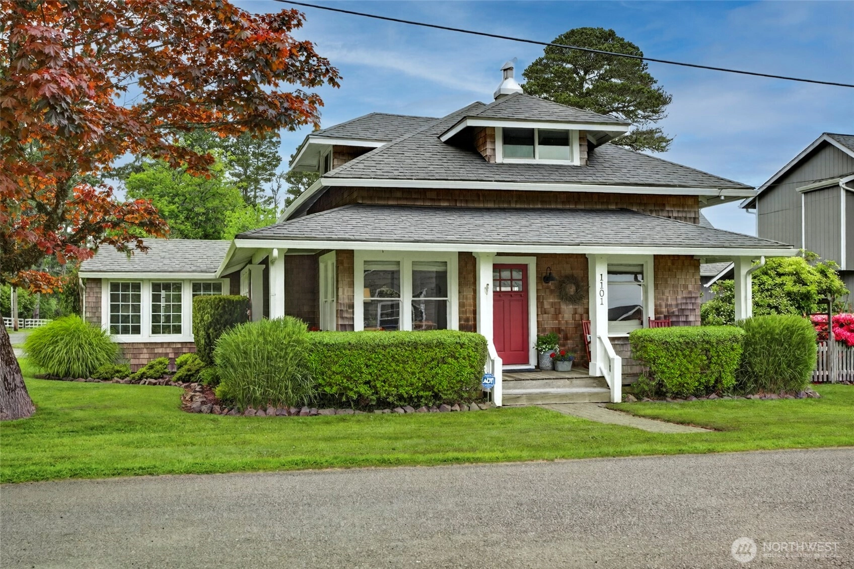 1101 35th St Unit  Seaview WA 98644
