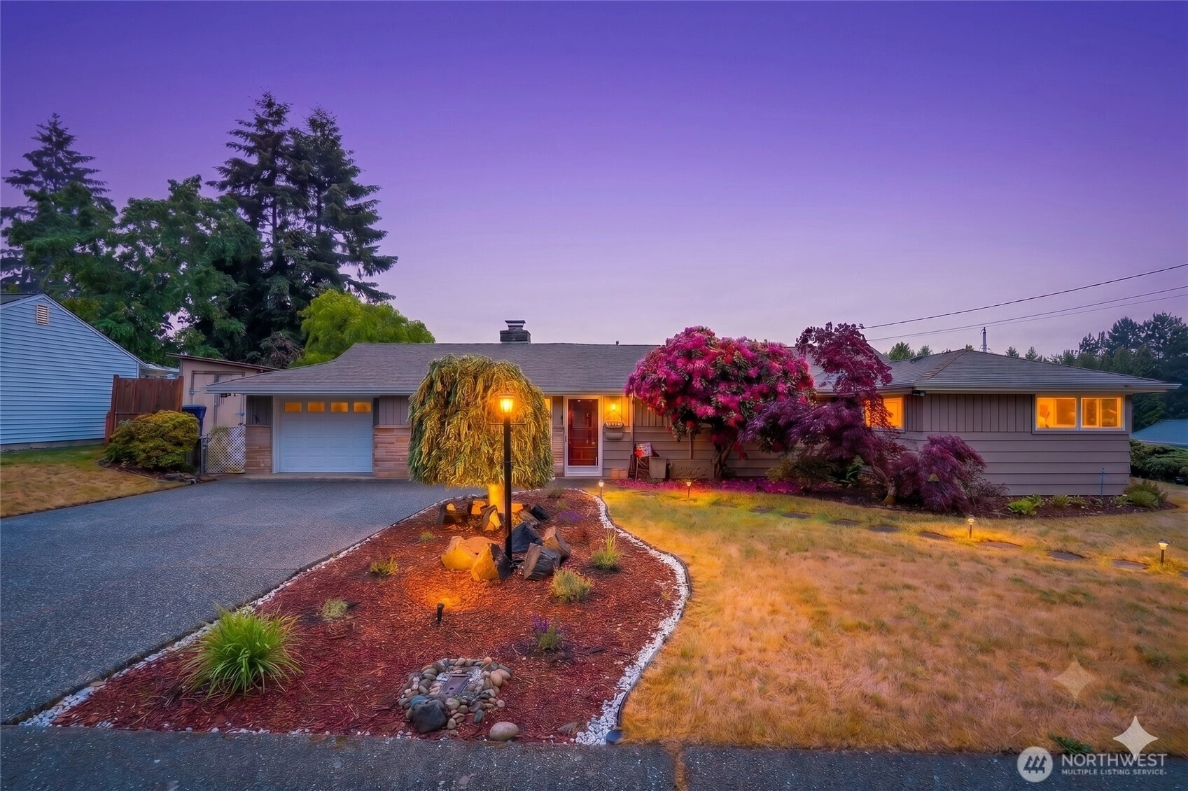 24303 59th Ave W Mountlake Terrace WA 98043