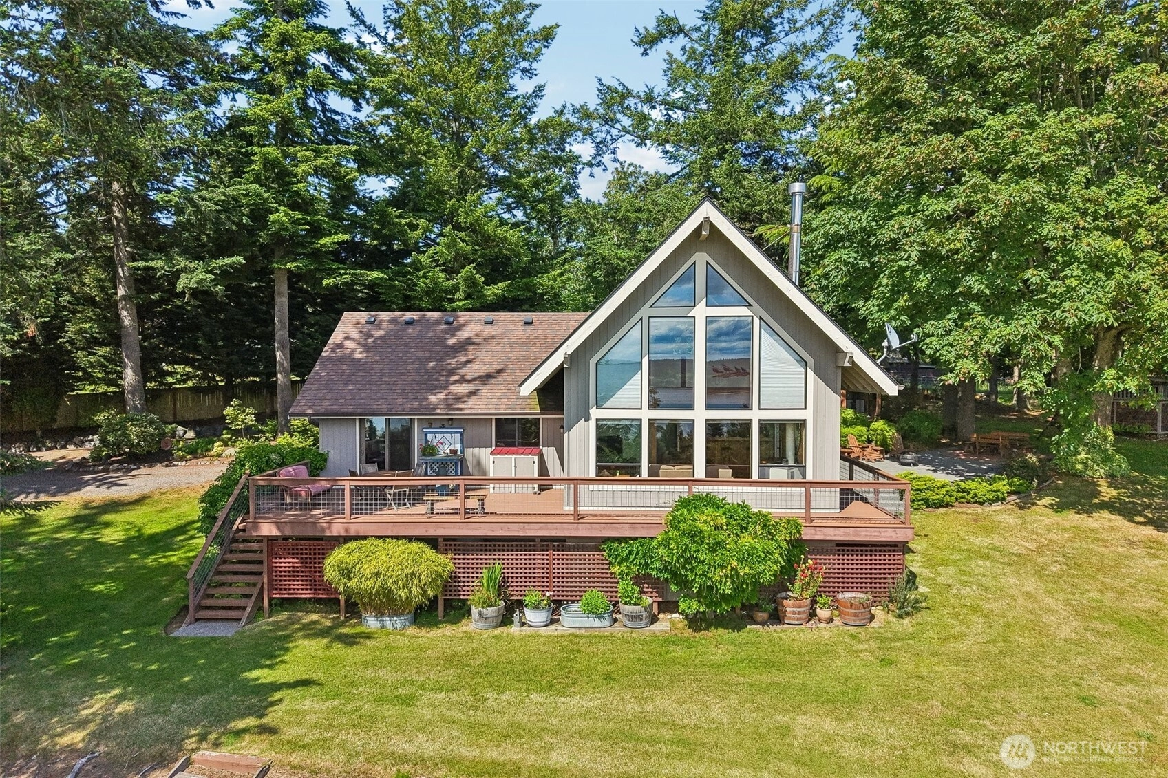 4181 Eagle Ridge Dr Camano Island WA 98282