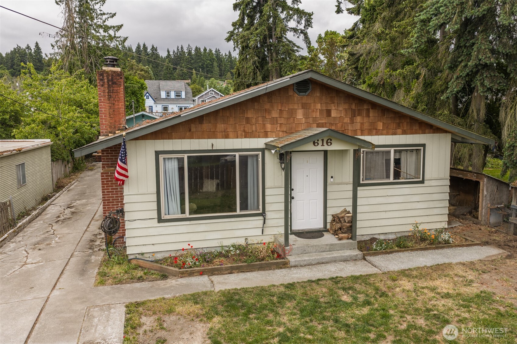 616 E Lauridsen Blvd Port Angeles WA 98362
