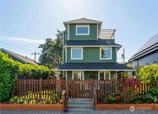 5653 34th Ave SW Seattle WA 98126
