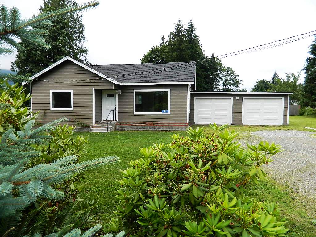 1751 Lake Samish Rd Unit  Alger WA 98229