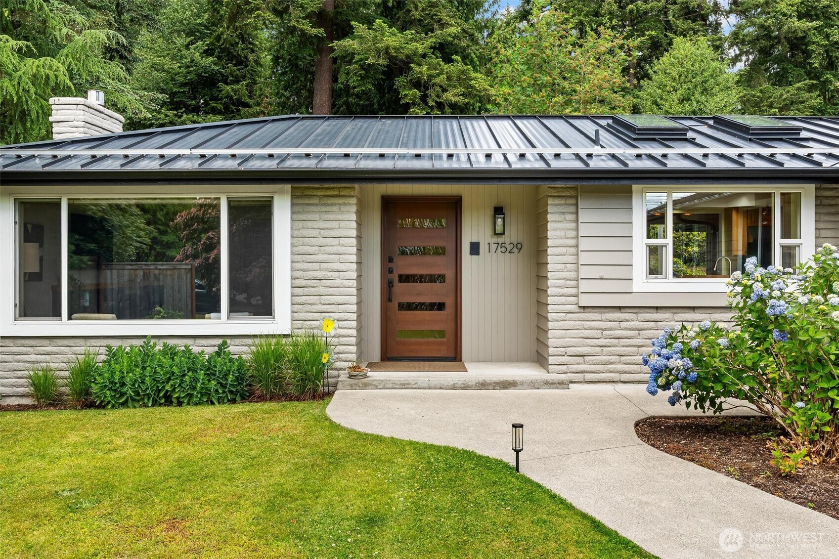 17529 93rd Ave NE Unit  Bothell WA 98011